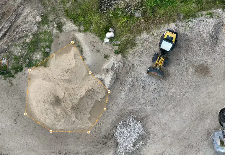 Easy measurement of materials based on drone images.